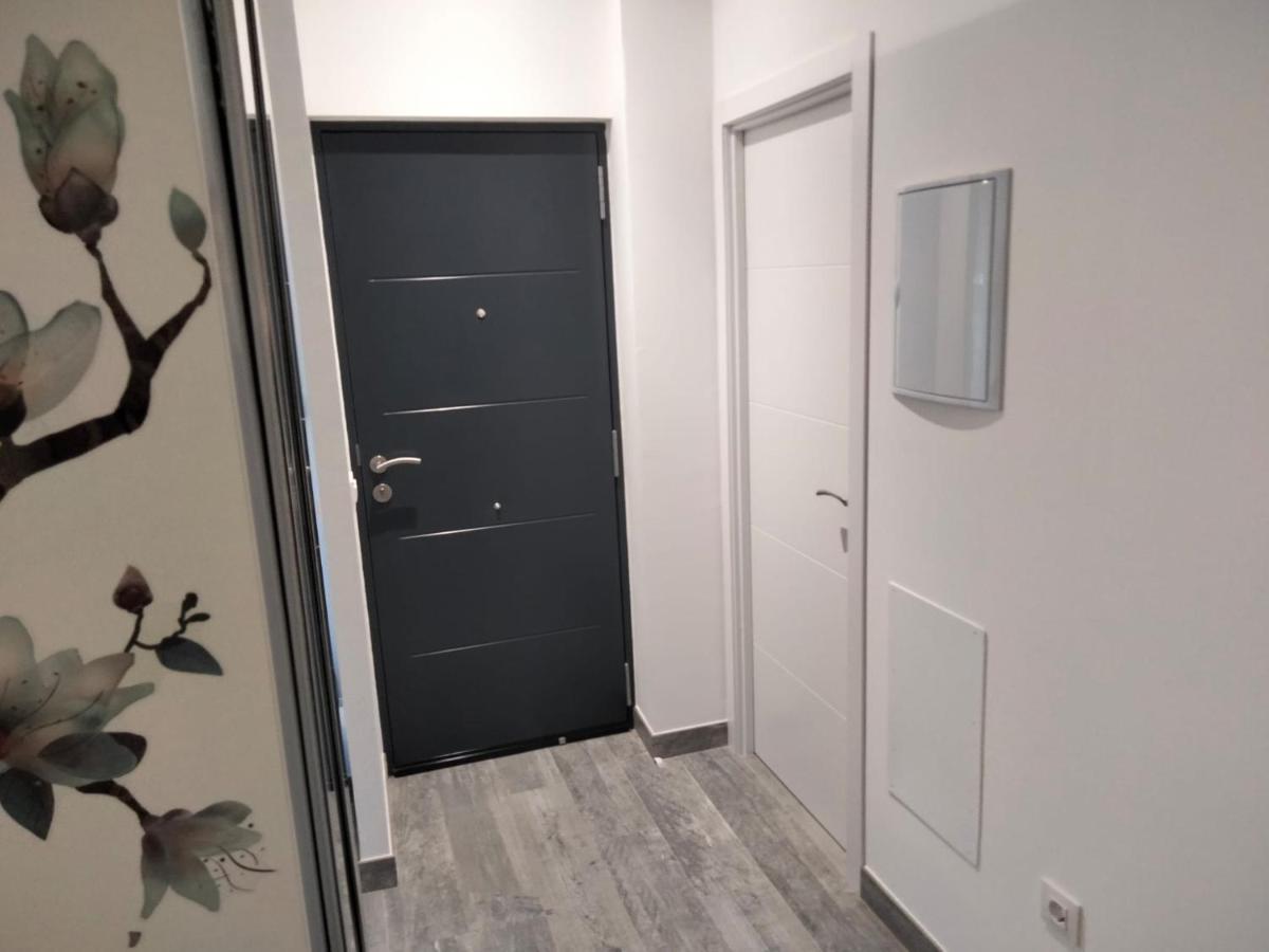 Loft La Calahorra Con Posibilidad De Aparcamiento Pregunta Por El Pack Mas Amor Córdoba Exteriér fotografie