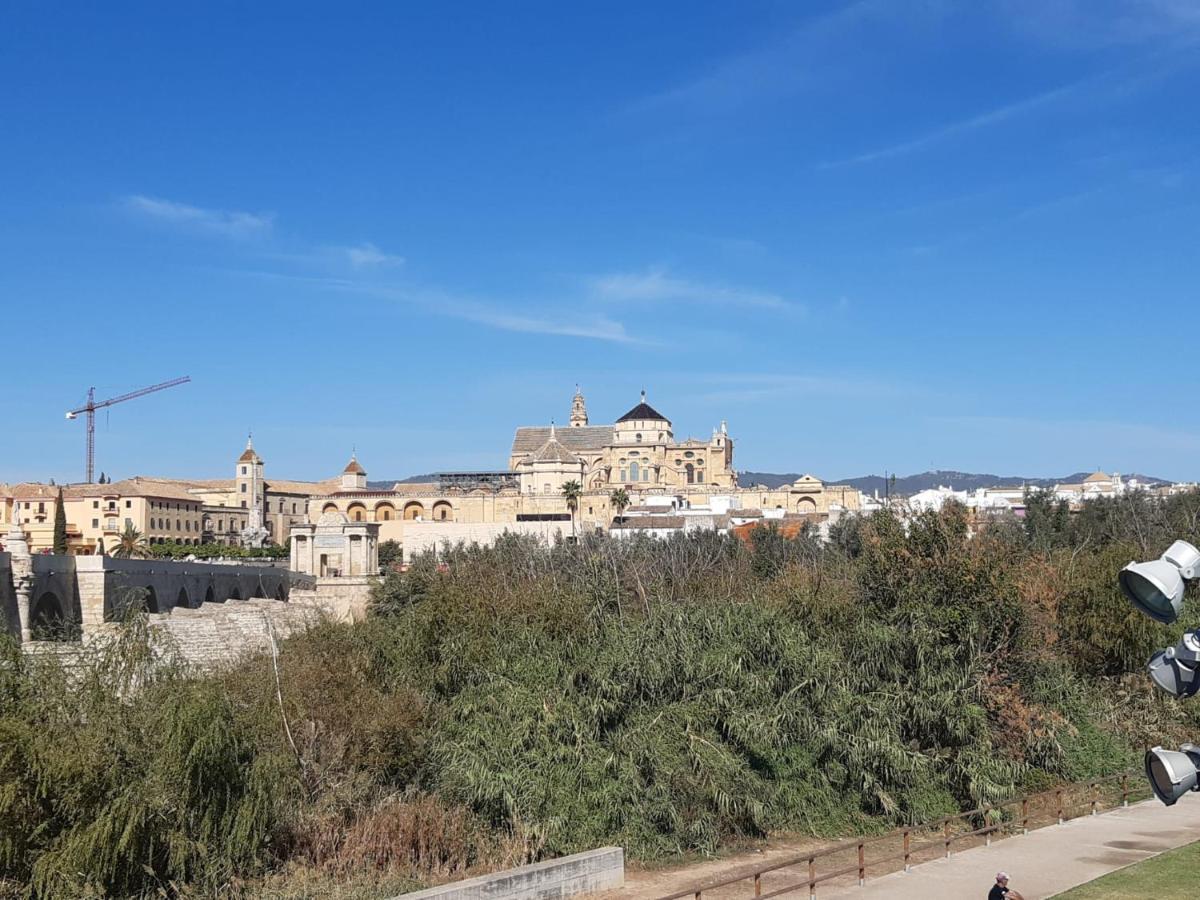 Loft La Calahorra Con Posibilidad De Aparcamiento Pregunta Por El Pack Mas Amor Córdoba Exteriér fotografie