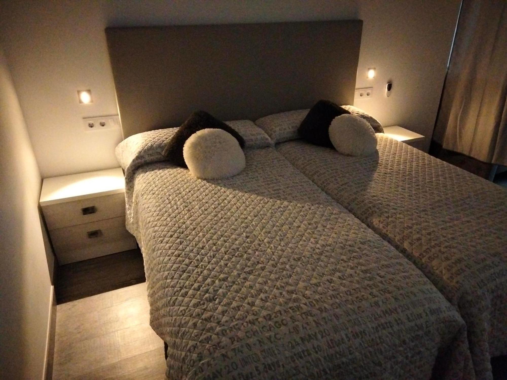 Loft La Calahorra Con Posibilidad De Aparcamiento Pregunta Por El Pack Mas Amor Córdoba Exteriér fotografie